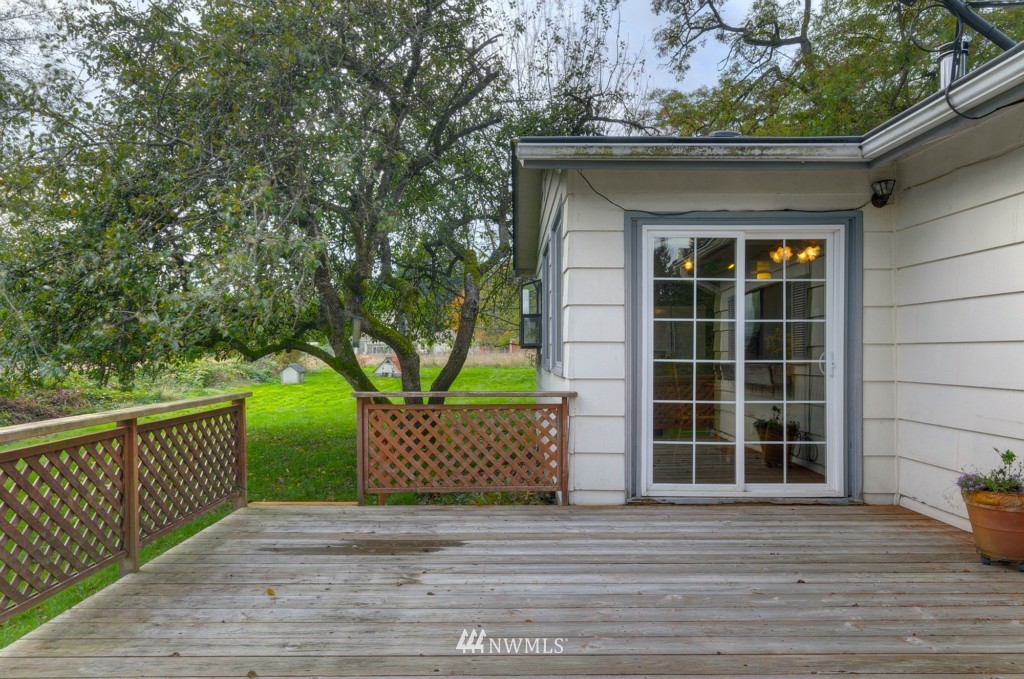 8591 Northeast Eglon Road Kingston, WA 98346 - Photo 16 of 21 Gallery Image 16