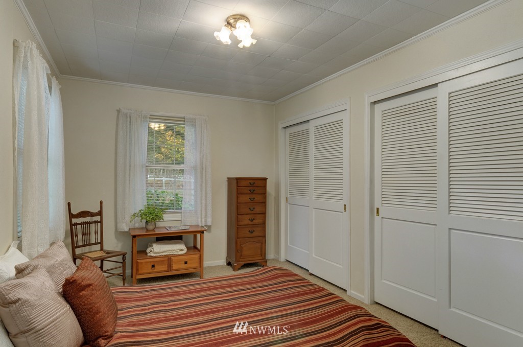 8591 Northeast Eglon Road Kingston, WA 98346 - Photo 10 of 21 Gallery Image 10