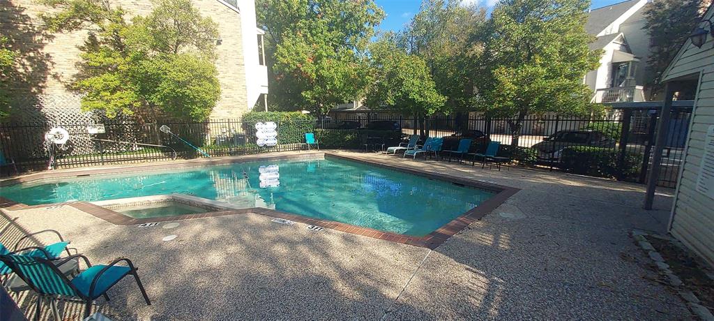 7340 Skillman Street, Unit 512 Dallas, TX 75231 - Photo 15 of 15 a view of a park with plants and trees