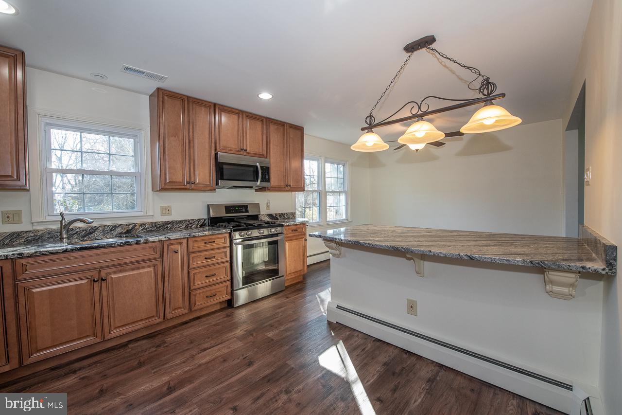 6 Pine Road Malvern, PA 19355 - Photo 12 of 33 Your Kitchen