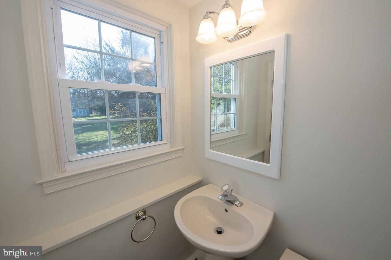6 Pine Road Malvern, PA 19355 - Photo 28 of 33 Half bath on lower level