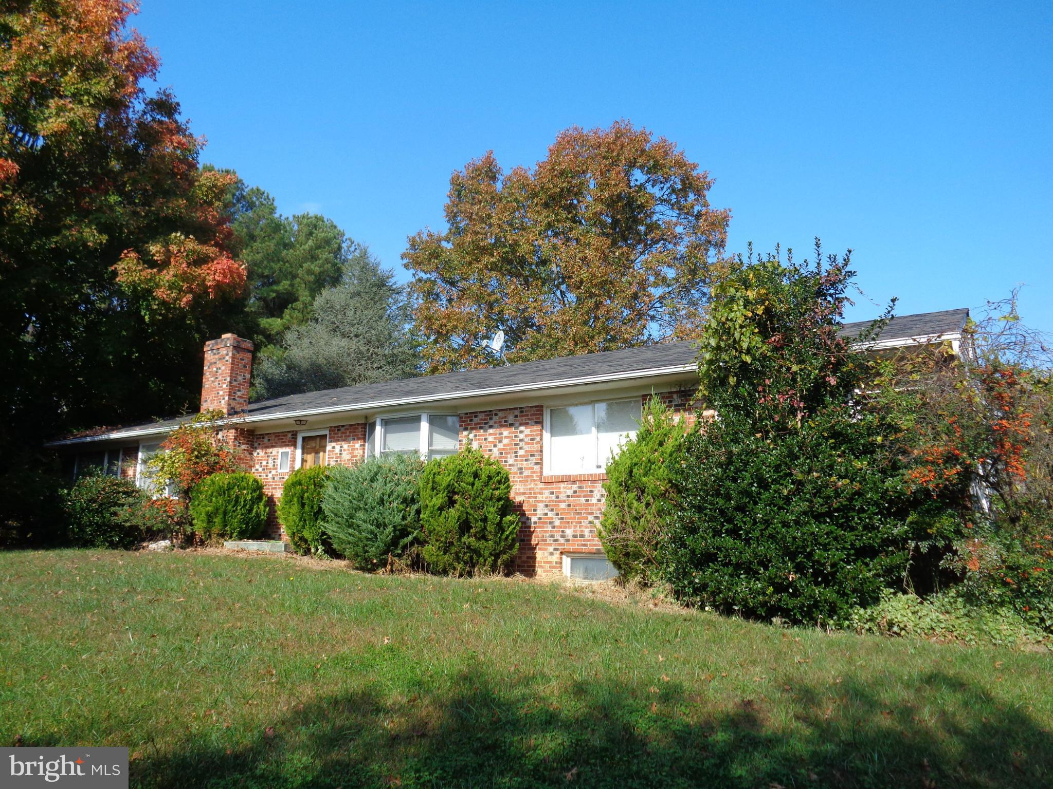 Exterior (Front)