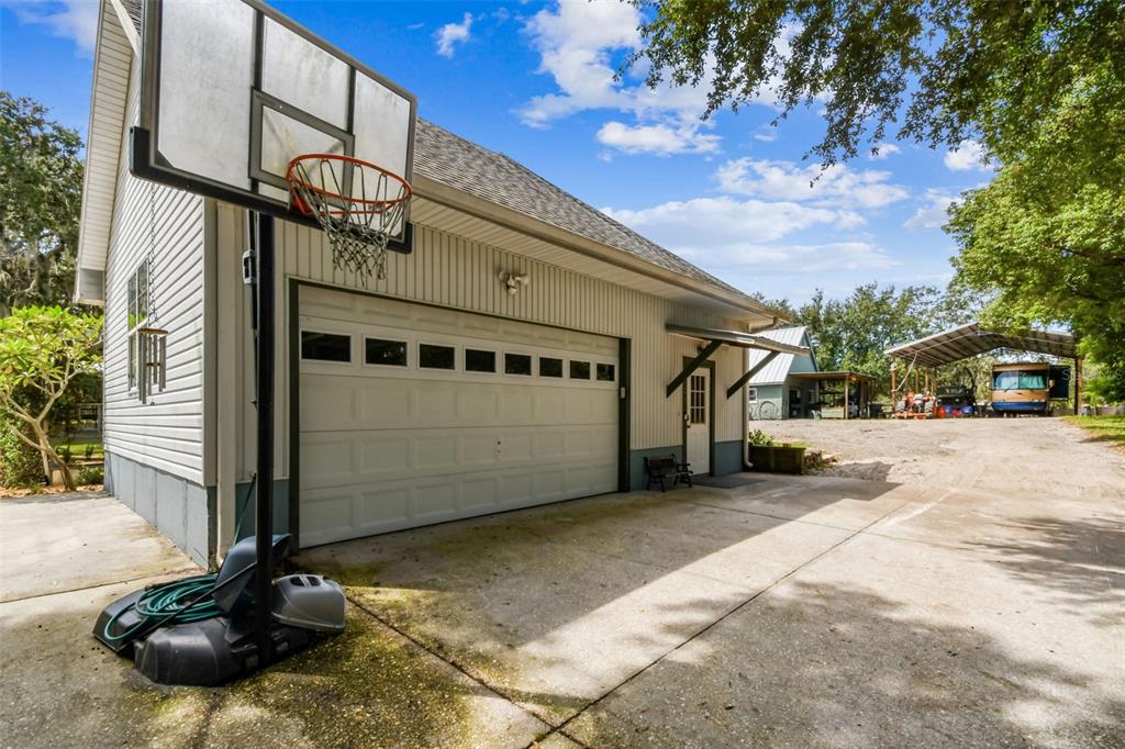15019 Carlton Lake Road Wimauma, FL 33598 - Photo 12 of 89