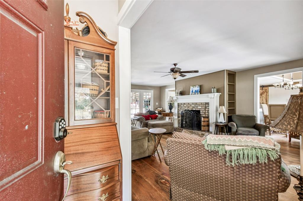 15019 Carlton Lake Road Wimauma, FL 33598 - Photo 26 of 89