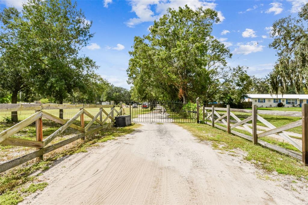 15019 Carlton Lake Road Wimauma, FL 33598 - Photo 45 of 89