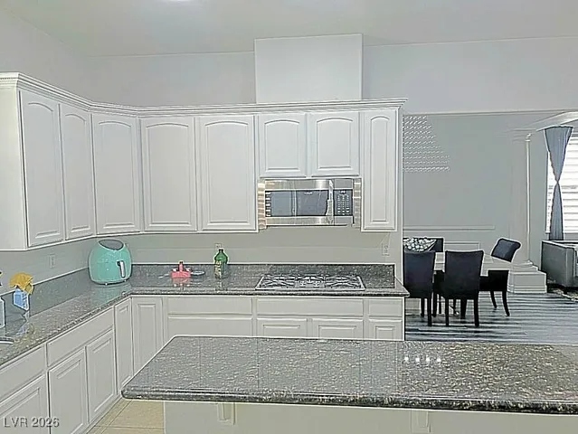 $810,000 | 6975 Docile Daybreak Court, Las Vegas, NV 89156