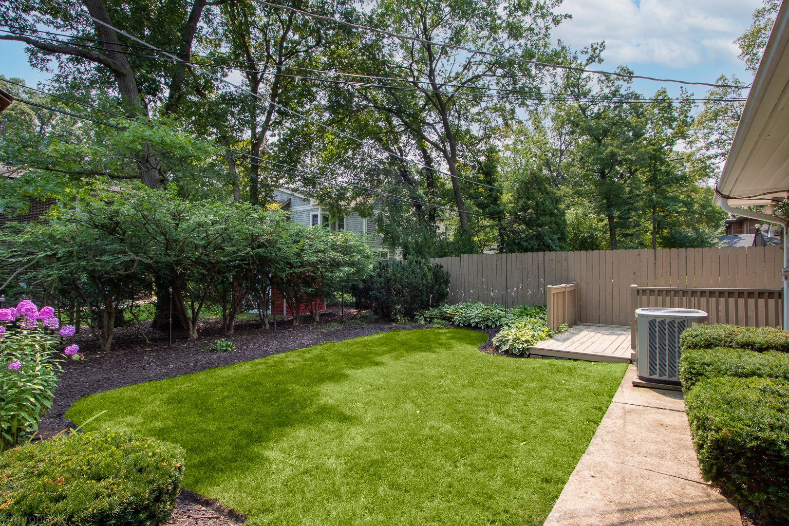 1794 Berkeley Road Highland Park, IL 60035 - Photo 15 of 17