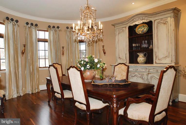 13308 Evening Ride Way Potomac, MD 20854 - Photo 3 of 15 Dining Room