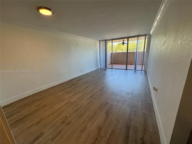 $1,950 | 10425 Southwest 112th Avenue, Unit 103, Miami, FL 33176