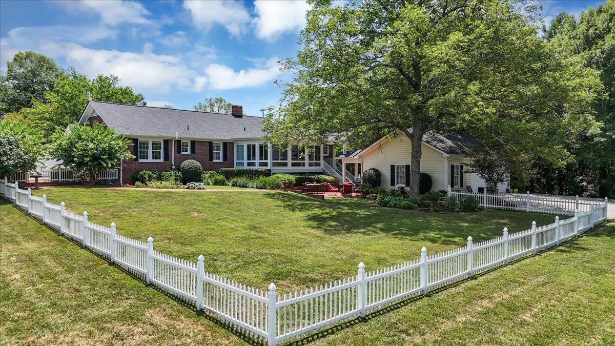 1250 Owens Road Greer, SC 29651 - Photo 26 of 36