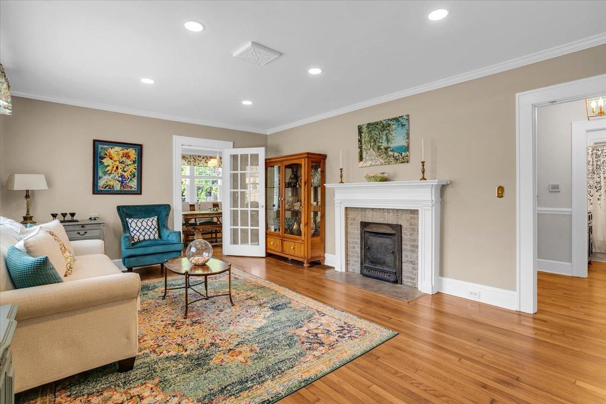 1250 Owens Road Greer, SC 29651 - Photo 4 of 36