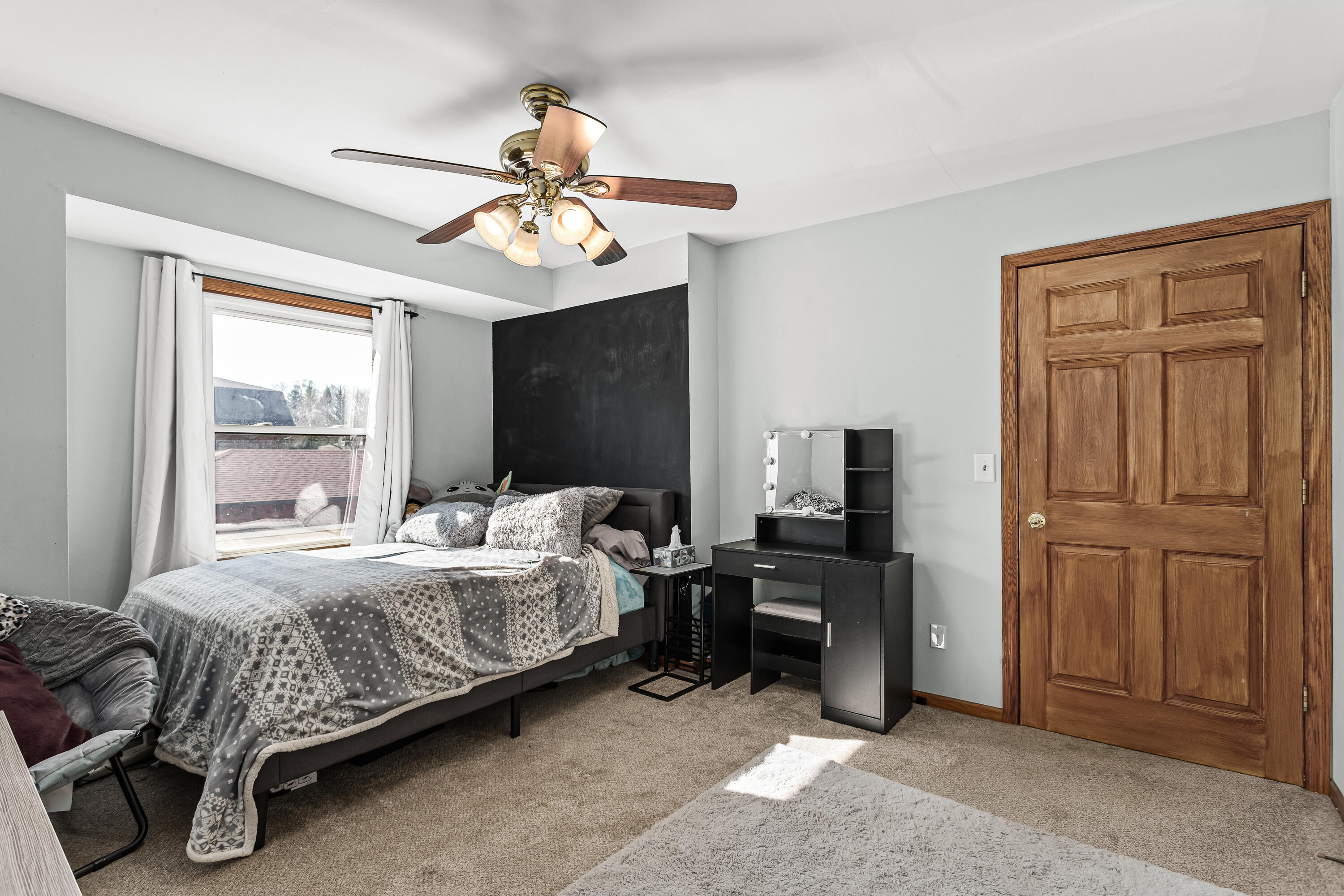 2017 Green Tree Road West Bend, WI 53090 - Photo 27 of 56 27