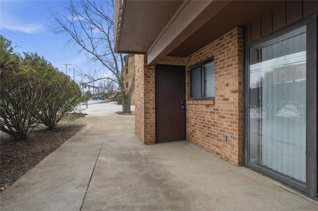 1204 Dutilh Road, Unit 1 Cranberry Township, PA 16066 - Photo 28 of 29
