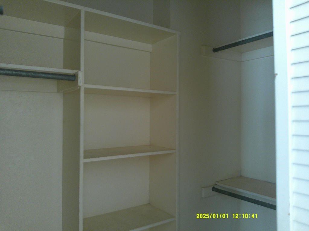 3726 County Road 4284 Simms, TX 75574 - Photo 17 of 26 a view of closet