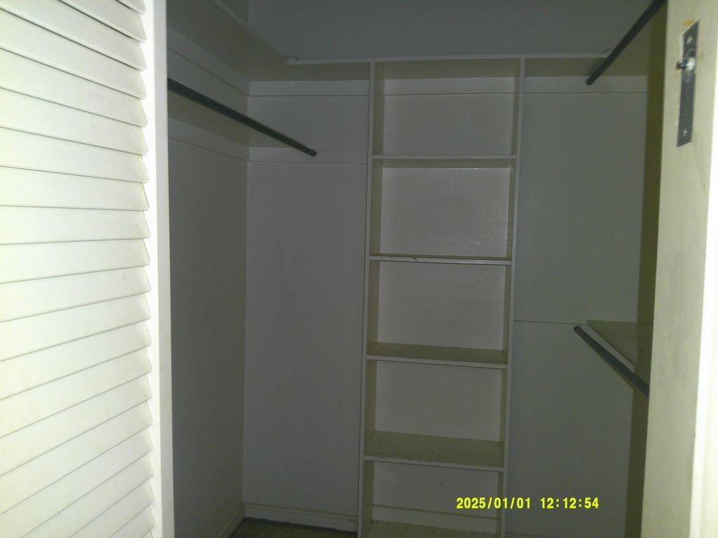 3726 County Road 4284 Simms, TX 75574 - Photo 20 of 26 a close view of shower