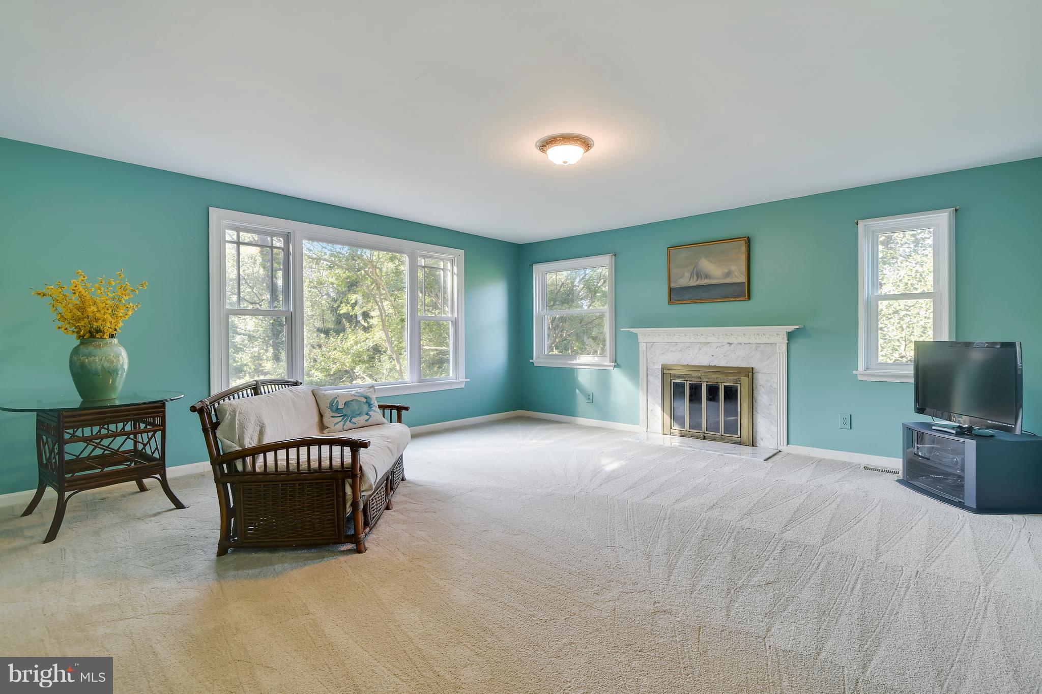 1800 Hidden Point Road Annapolis, MD 21409 - Photo 13 of 30 Upper Level Sitting Room adjacent to Owner's Suite