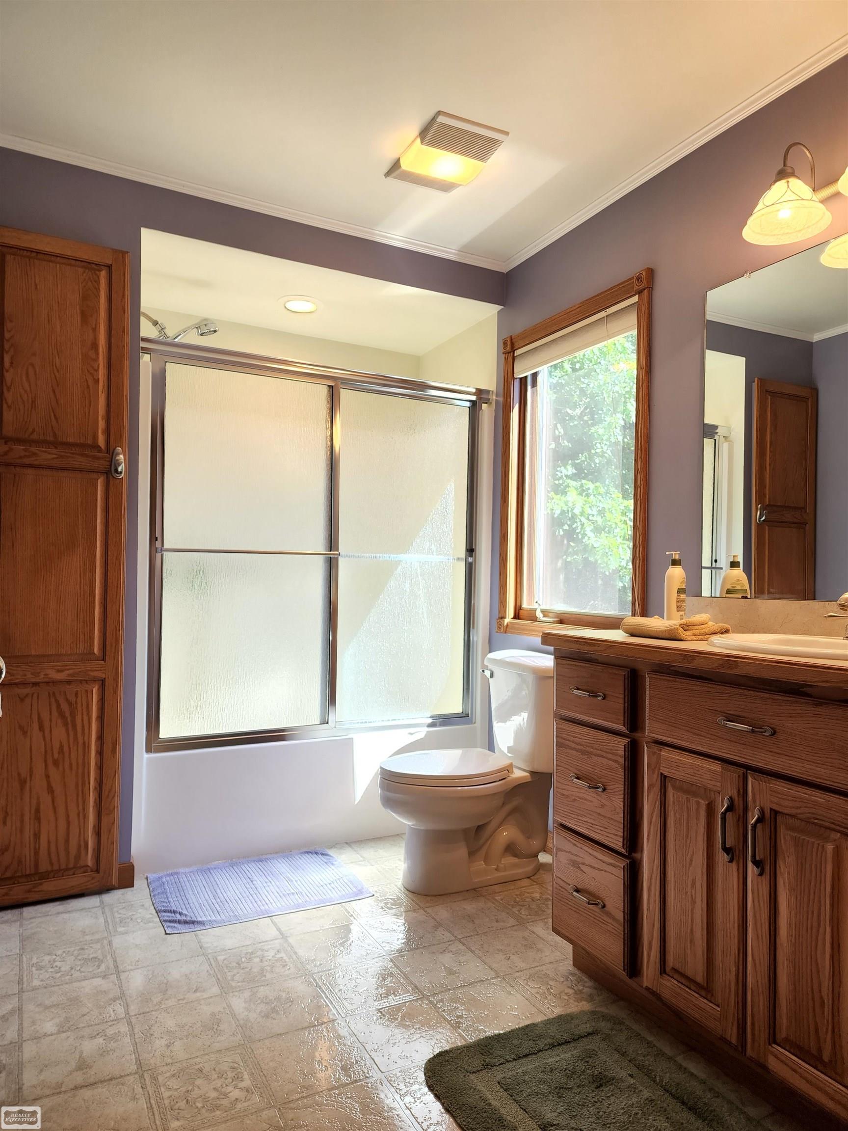13920 Gilbert Road Allenton, MI 48002 - Photo 33 of 40 50089040-32.JPG