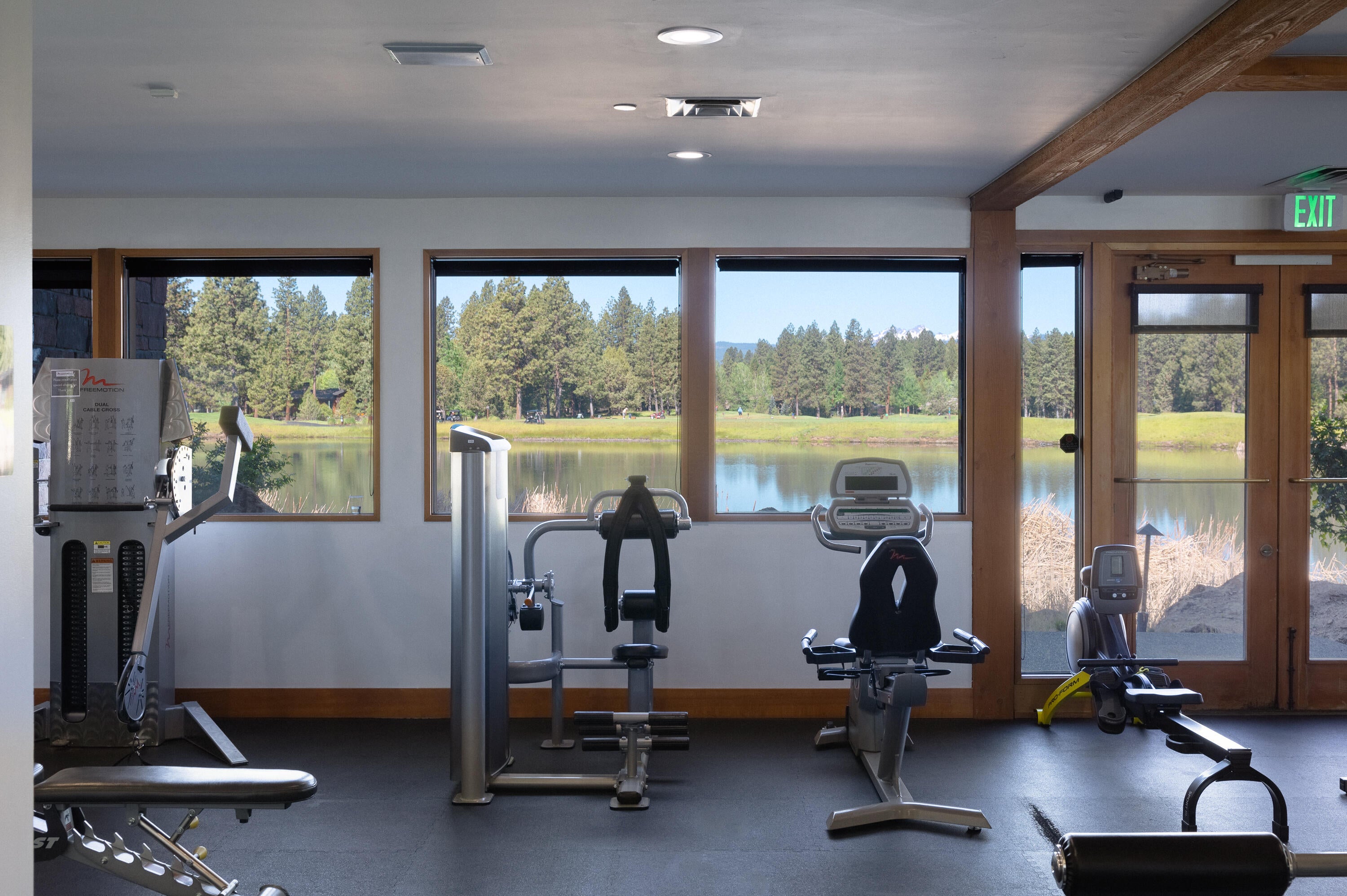 61878 Fall Creek Loop Bend, OR 97702 - Photo 42 of 49 Fitness Center with view