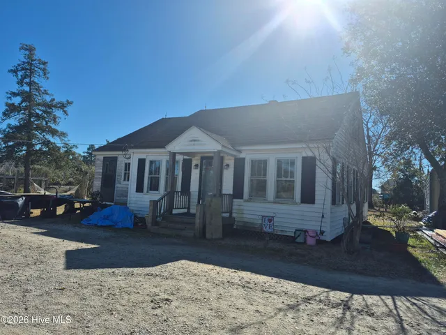 $169,900 | 380 Highway 70 Otway, Beaufort, NC 28516