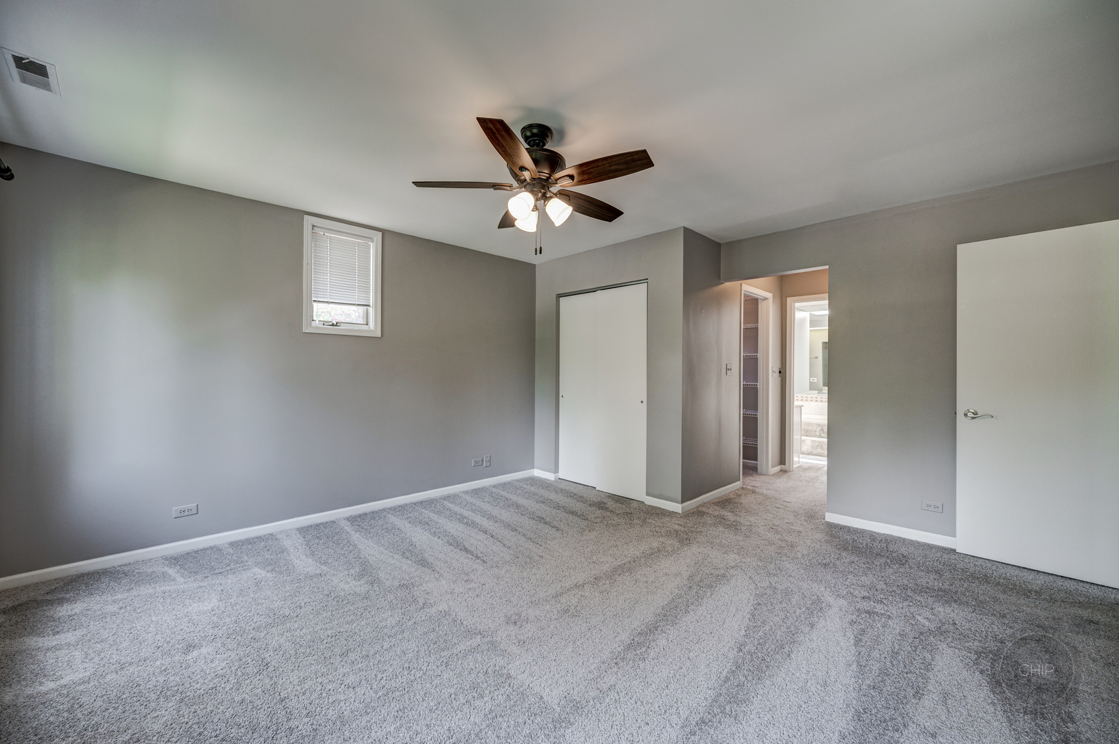 985 West Court, Unit D Naperville, IL 60563 - Photo 19 of 29 a view of an empty room