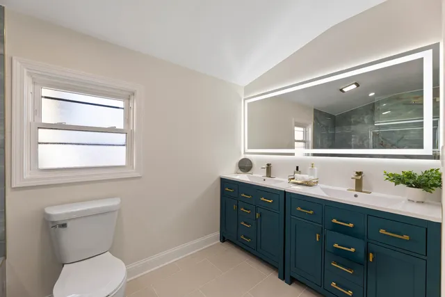 $395,000 | 115 South 20th Avenue, Maywood, IL 60153