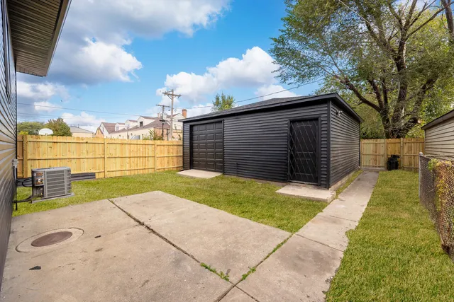 $395,000 | 115 South 20th Avenue, Maywood, IL 60153