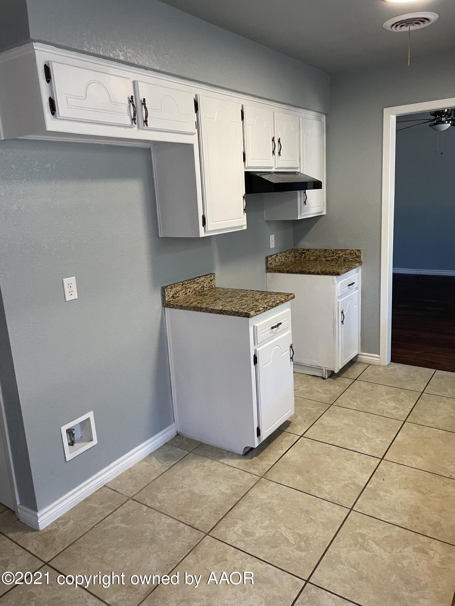 5216 Royce Drive Amarillo, TX 79110 - Photo 4 of 16 Royce 2 (1)