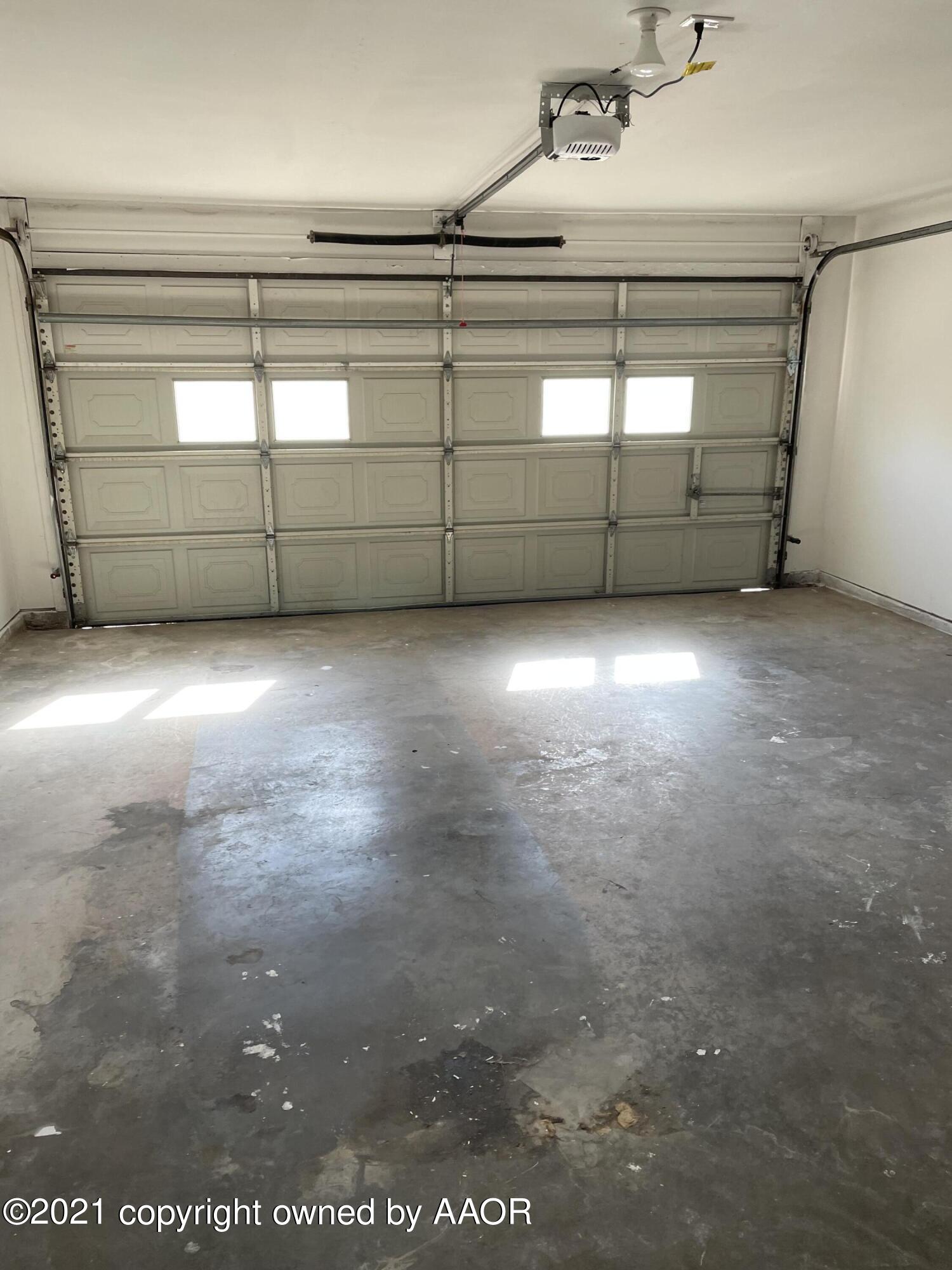 5216 Royce Drive Amarillo, TX 79110 - Photo 6 of 16 Royce 4