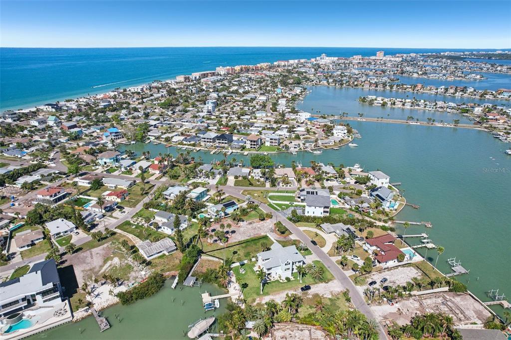 15825 Redington Drive Redington Beach, FL 33708 - Photo 9 of 27 view of city and ocean