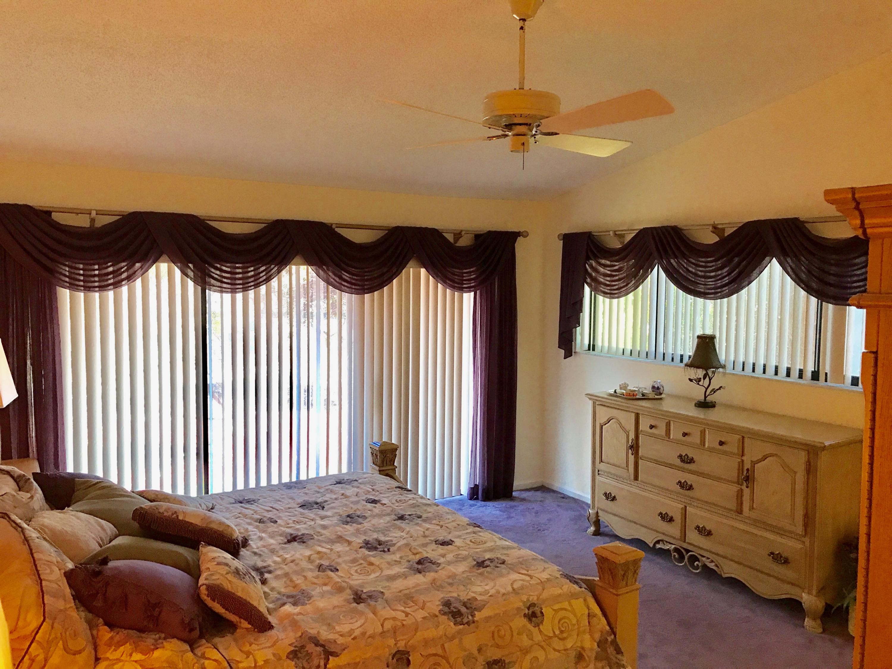 292 Northwest 64th Street Boca Raton, FL 33487 - Photo 5 of 27 IMG_6708