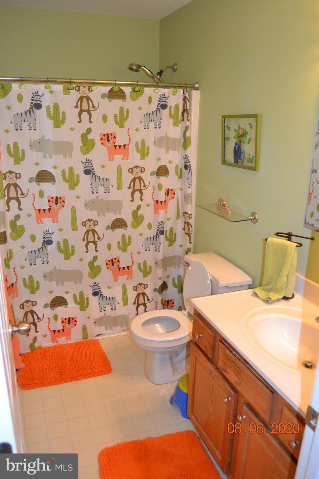 508 Ridge Road Finksburg, MD 21048 - Photo 44 of 66 Upstairs Hall Bathroom