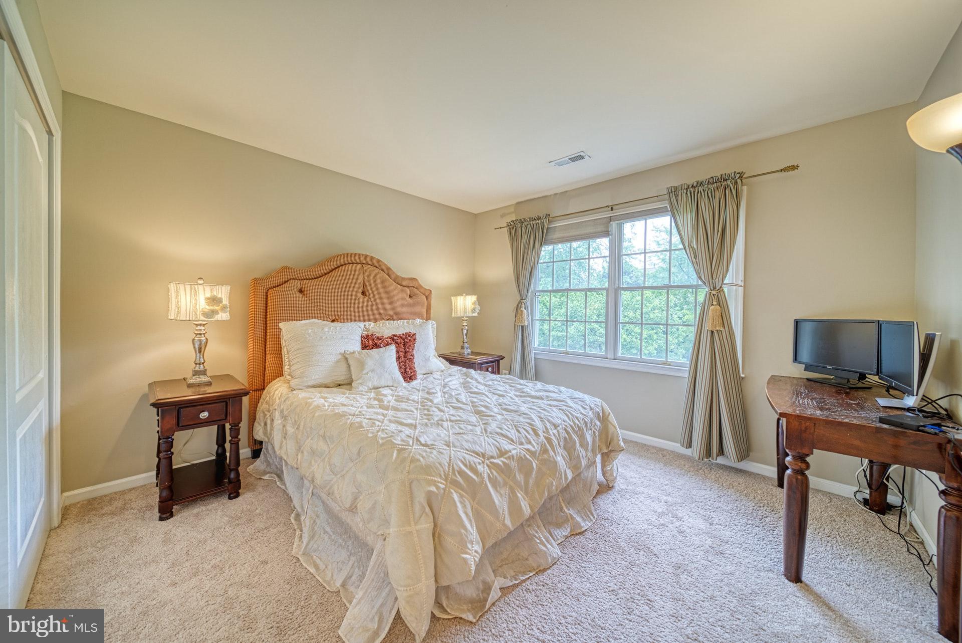 1321 Gatesmeadow Way Reston, VA 20194 - Photo 29 of 62 Bedroom #3 connects to Jack and Jill Bath