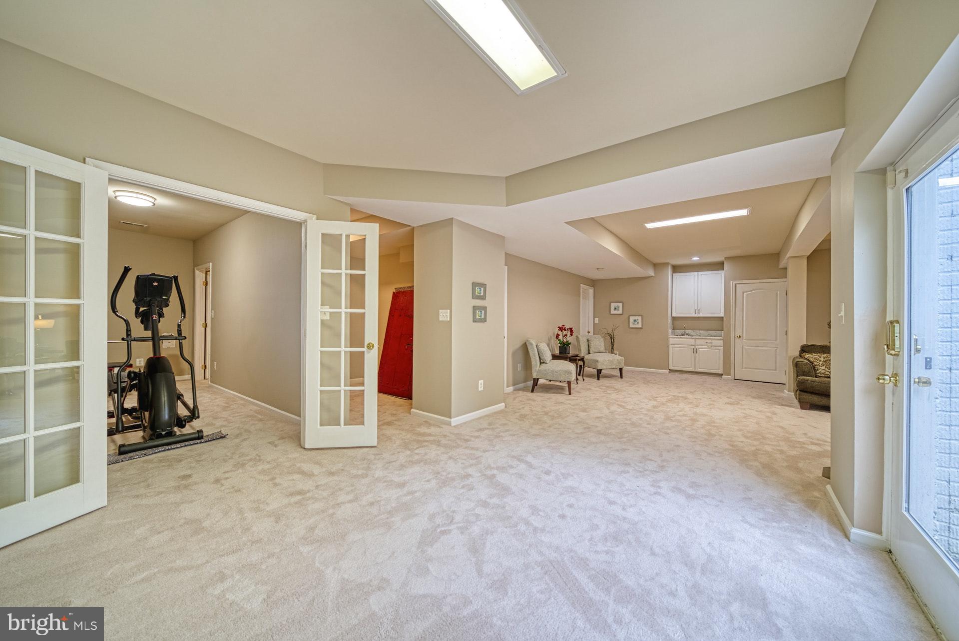 1321 Gatesmeadow Way Reston, VA 20194 - Photo 36 of 62 Spacious Rec Room