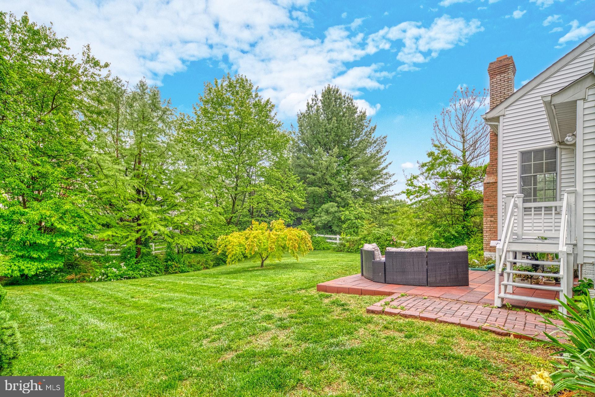 1321 Gatesmeadow Way Reston, VA 20194 - Photo 41 of 62 Backyard