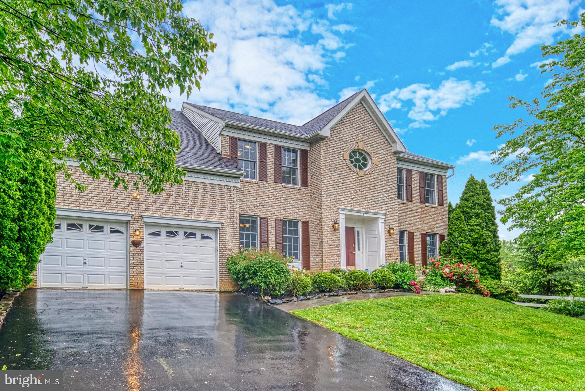 1321 Gatesmeadow Way Reston, VA 20194 - Photo 48 of 62 Front
