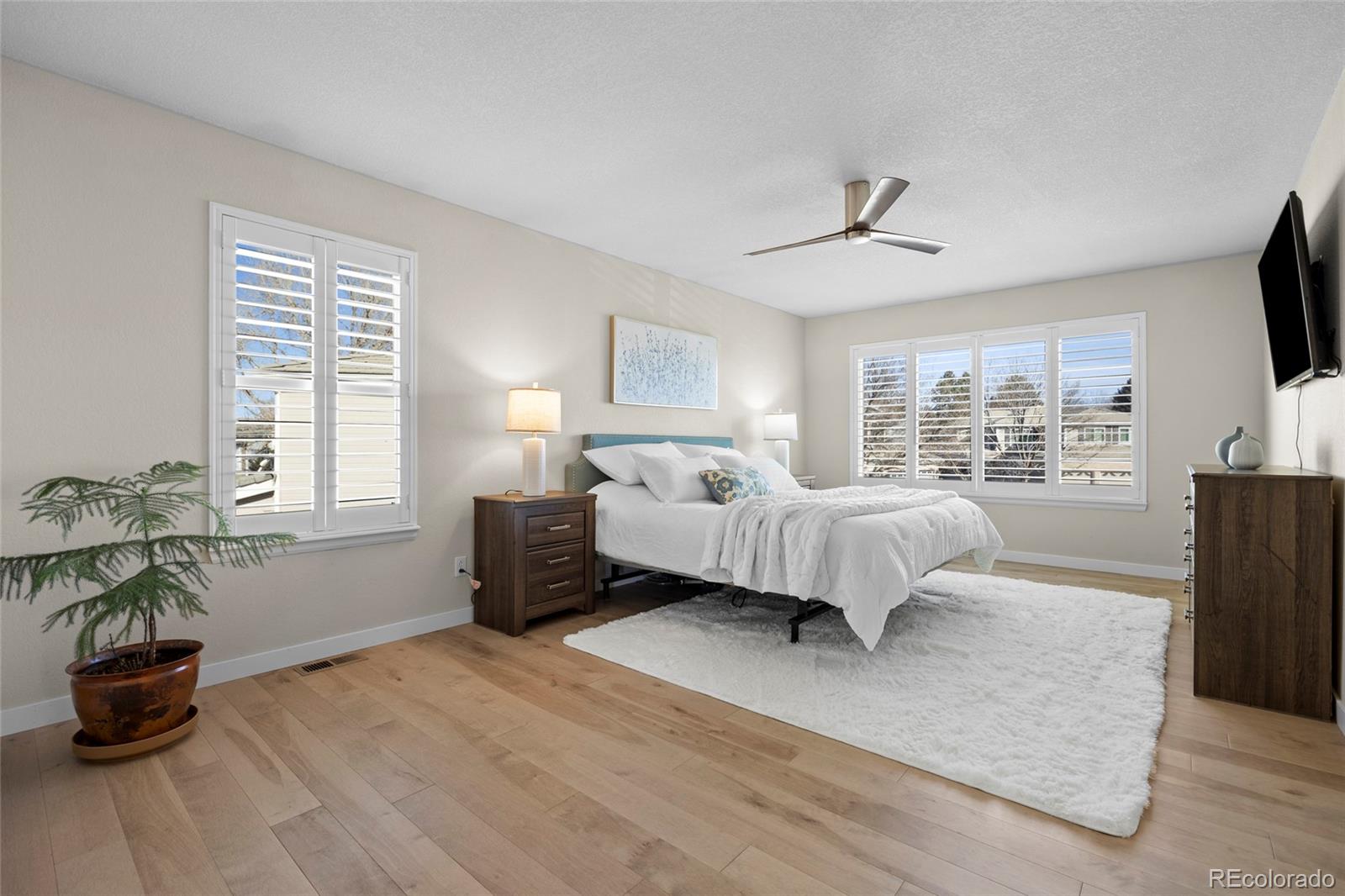 9169 Fox Fire Way Highlands Ranch, CO 80129 - Photo 17 of 37