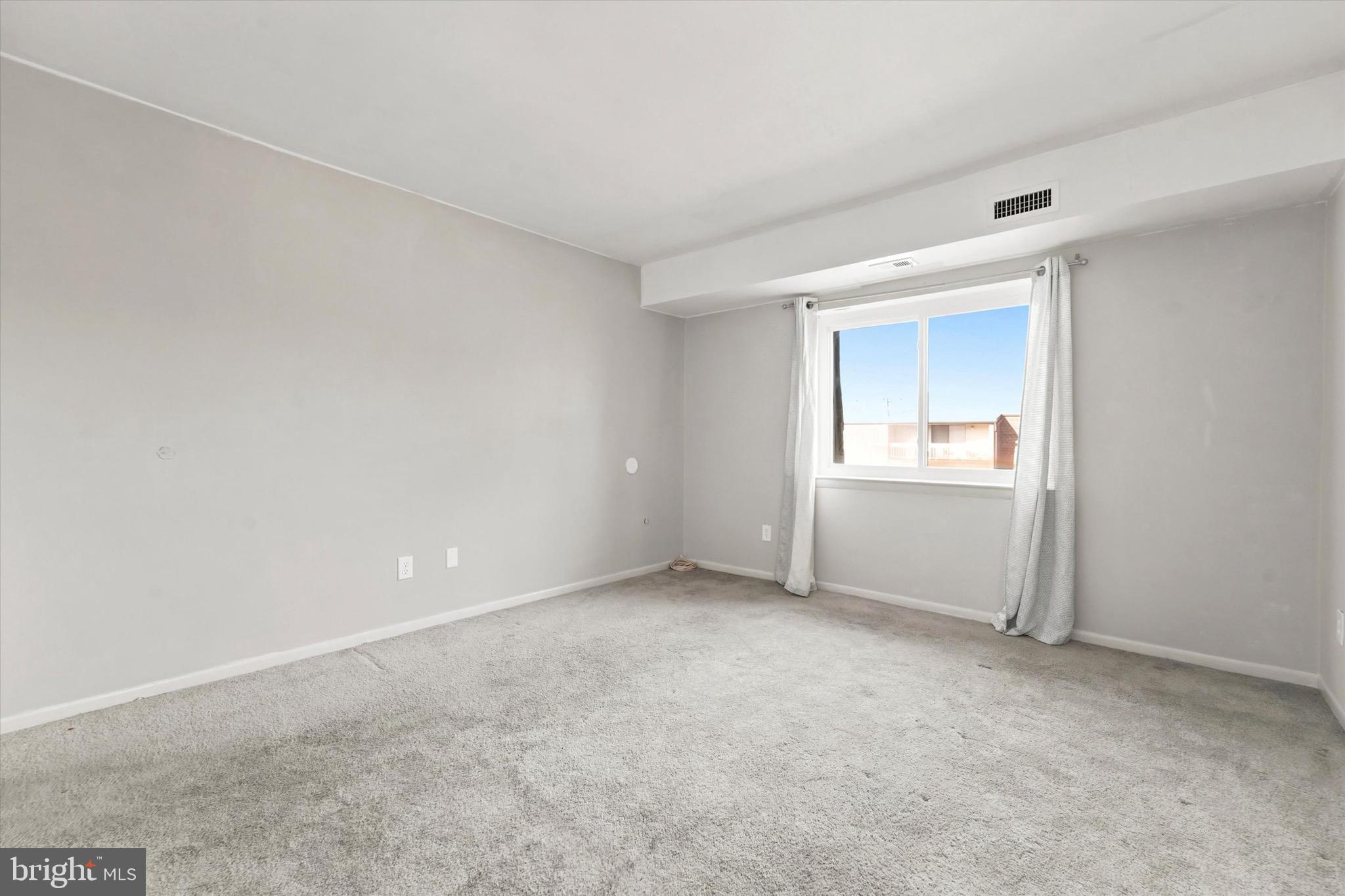 58201 Delaire Landing Road, Unit 201 Philadelphia, PA 19114 - Photo 19 of 25