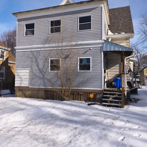 $150,000 | 1717 South 4th Street, Rockford, IL 61104