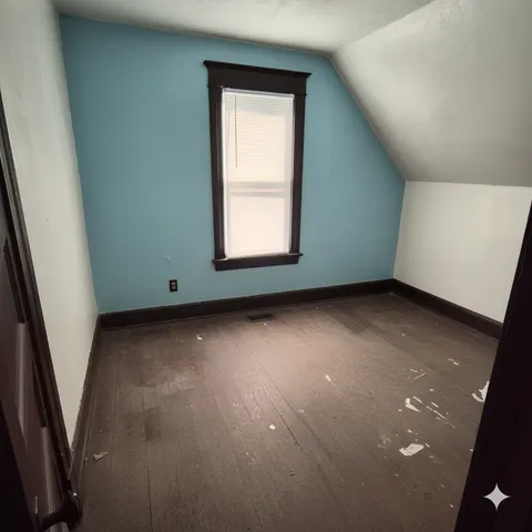 $150,000 | 1717 South 4th Street, Rockford, IL 61104