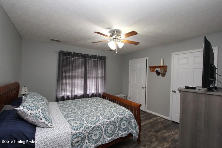 5107 Ridgeview Drive Lawrenceburg, KY 40342 - Photo 22 of 29 IMG_0456