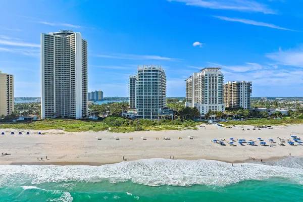 $21,000 | 3100 North Ocean Drive, Unit H1006, Singer Island, FL 33404