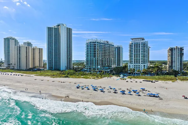 $21,000 | 3100 North Ocean Drive, Unit H1006, Singer Island, FL 33404