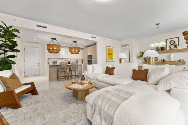 $21,000 | 3100 North Ocean Drive, Unit H1006, Singer Island, FL 33404