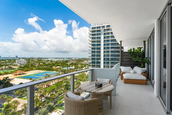 $21,000 | 3100 North Ocean Drive, Unit H1006, Singer Island, FL 33404