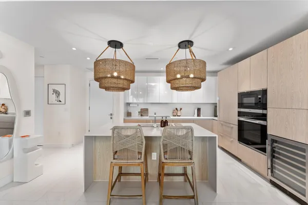 $21,000 | 3100 North Ocean Drive, Unit H1006, Singer Island, FL 33404