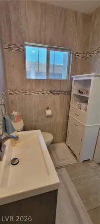 $3,500 | 3327 Seminole Circle, Las Vegas, NV 89169