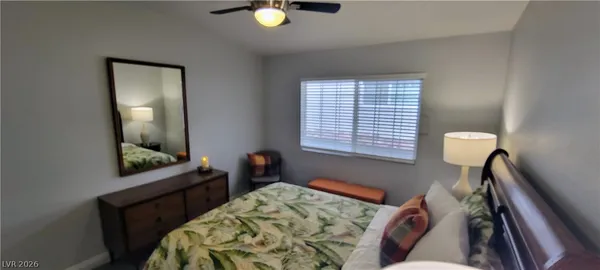 $3,500 | 3327 Seminole Circle, Las Vegas, NV 89169