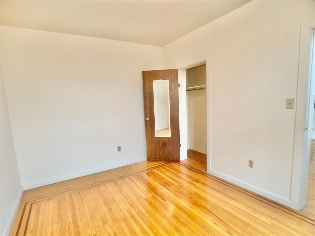106 11th Street, Unit 16 Hoboken, NJ 07030 - Photo 11 of 18