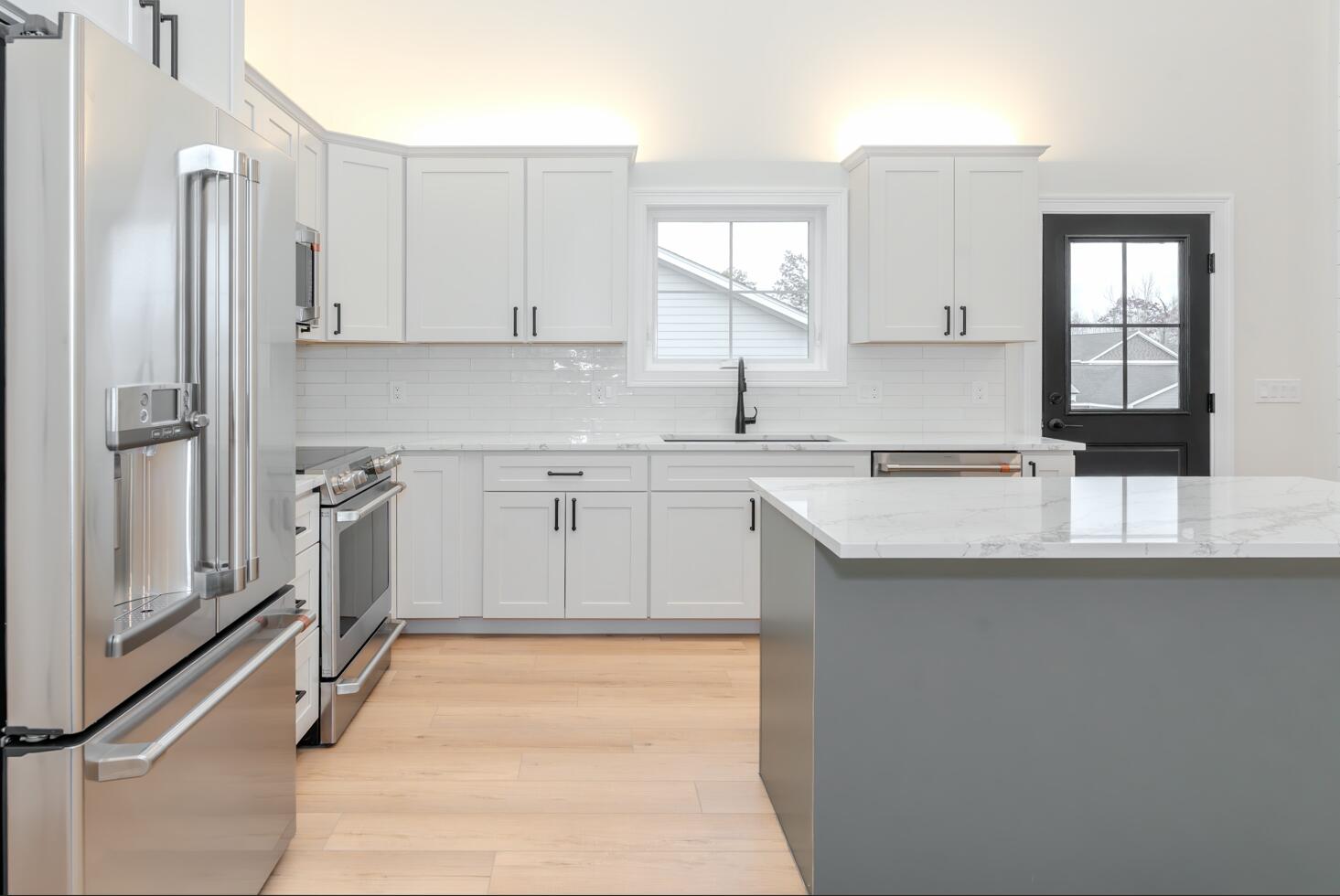 6 Daybreak Lane, Unit 18 Windham, ME 04062 - Photo 4 of 16 Kitchen Closeup Facsimile