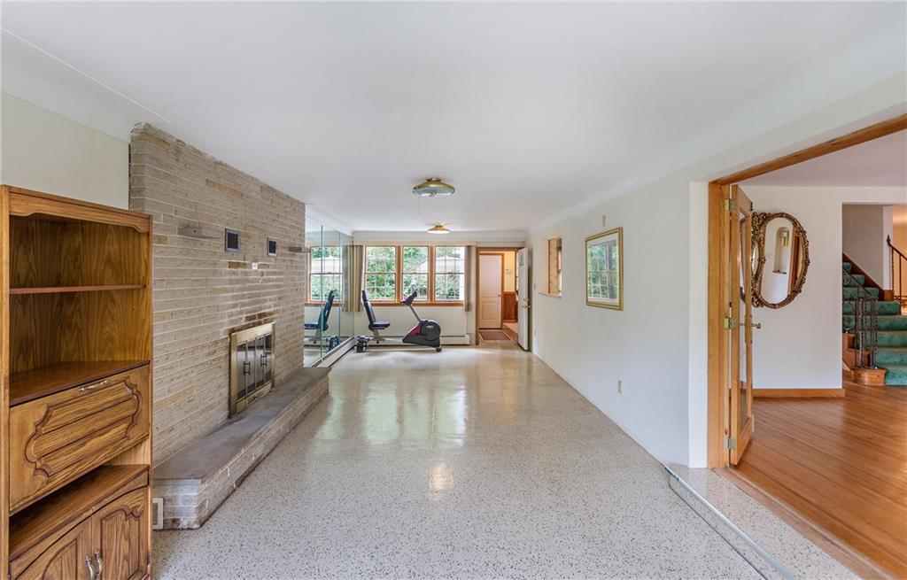 603 Filmore Road Pittsburgh, PA 15221 - Photo 9 of 24